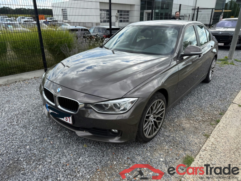 BMW 320d Aut. Xenon Navi-Pro KeylessGo Klima PDC ...
