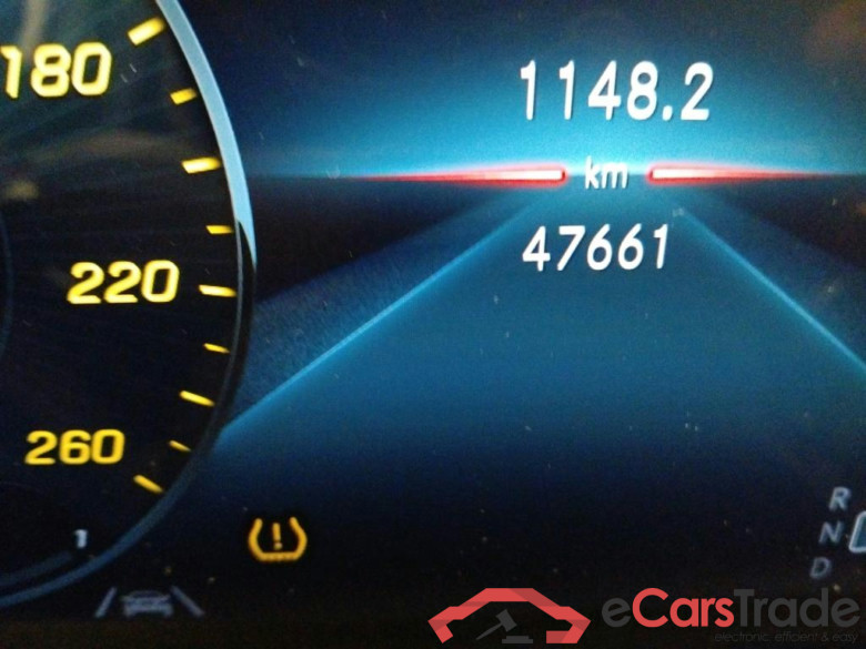 MERCEDES-BENZ GLA / 2020 / 5P / todoterreno GLA 180 #5