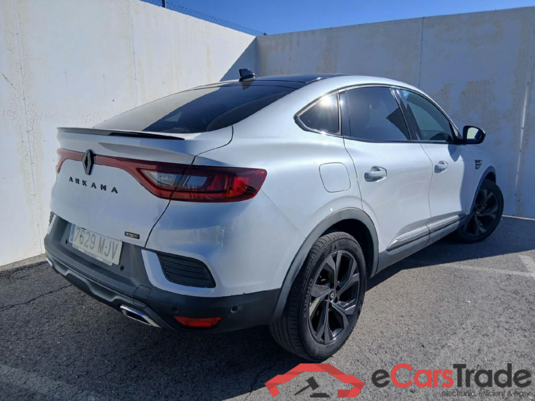 Arkana Engineered 1.6 E-TECH Hybrid 145CV ATV E6d #2