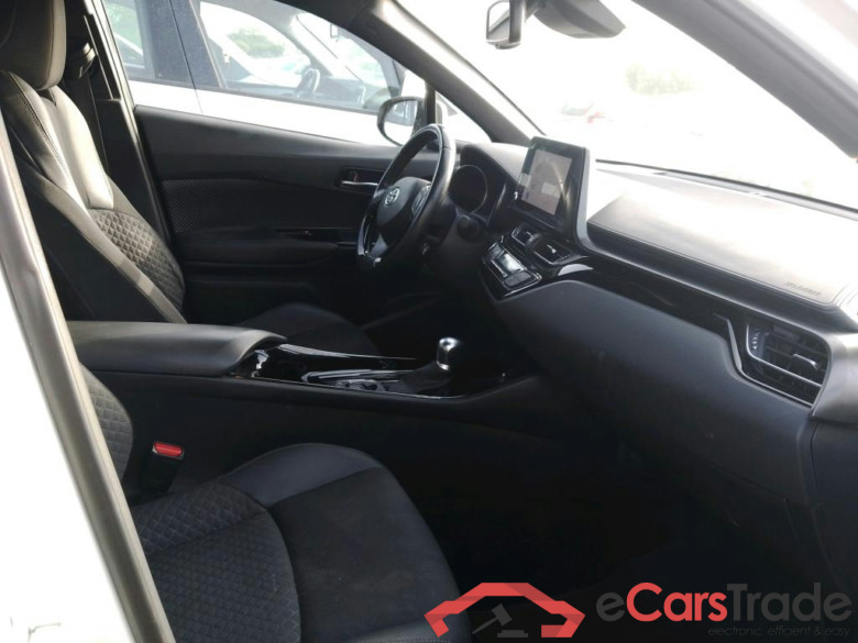 TOYOTA C-HR / 2019 / 5P / todoterreno 1.8 125H Advance #6
