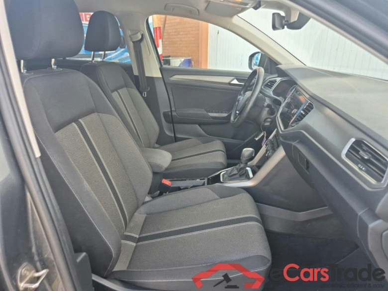 VOLKSWAGEN T-Roc / 2017 / 5P / todoterreno Advance 2.0 TDI 110kW (150CV) DSG (AC2) #6