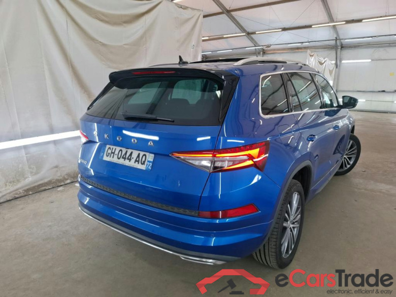SKODA Kodiaq / 2021 / 5P / SUV 2.0 TDI 150 SCR DSG7 LAURIN & KLEMENT #3