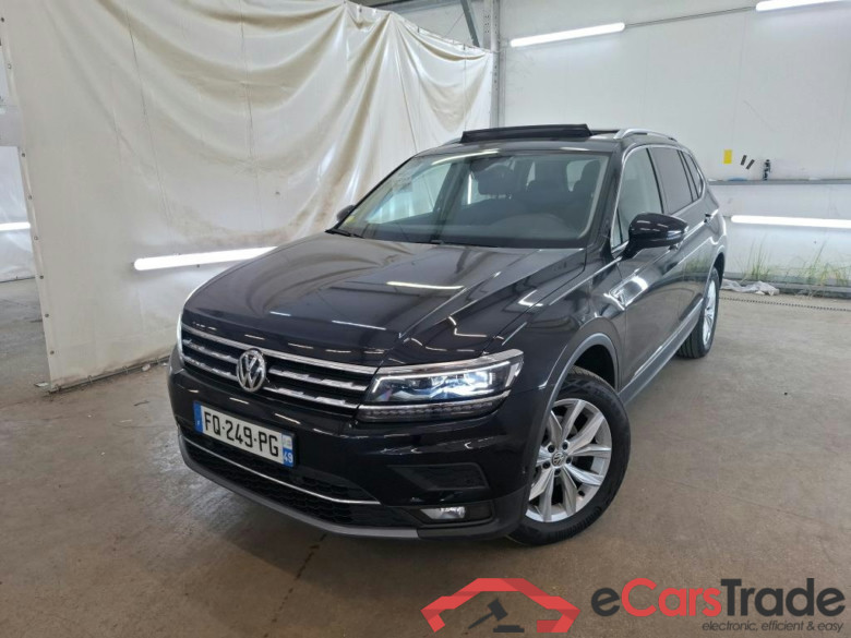 VOLKSWAGEN Tiguan Allspace / 2017 / 5P / SUV 2.0 TDI 150 DSG7 Carat #1