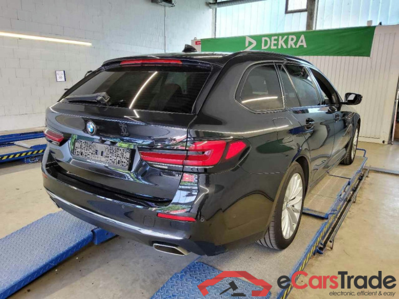 BMW 5 Touring (G31)(2017->) DE - Kb5 520 d Mild-Hybrid EU6d, xDrive Luxury Line, (Facelift) 2020 - 2024 #3