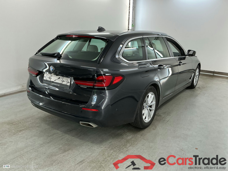 BMW 5 SERIES TOURING 2.0 518D 100KW TOURING AUTO #4