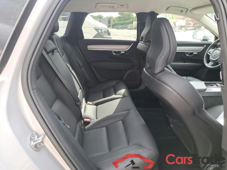 VOLVO V90 2.0 B4 D MHEV MOMENTUM PRO AUTO #6