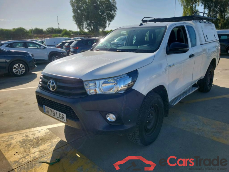 TOYOTA Hilux / 2016 / 2P / pickup 2.4 D-4D Cabina Extra GX