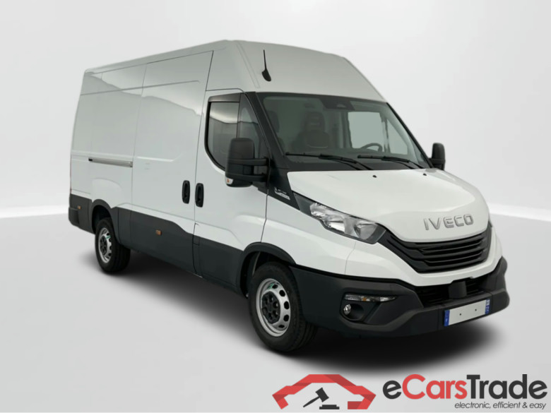 Iveco Daily 35S14BA8 12m³ 2.3 Diesel 140ch Automatic