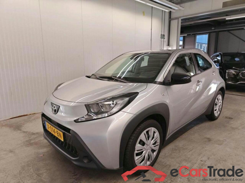 TOYOTA Aygo X 1.0 VVT-i MT Play