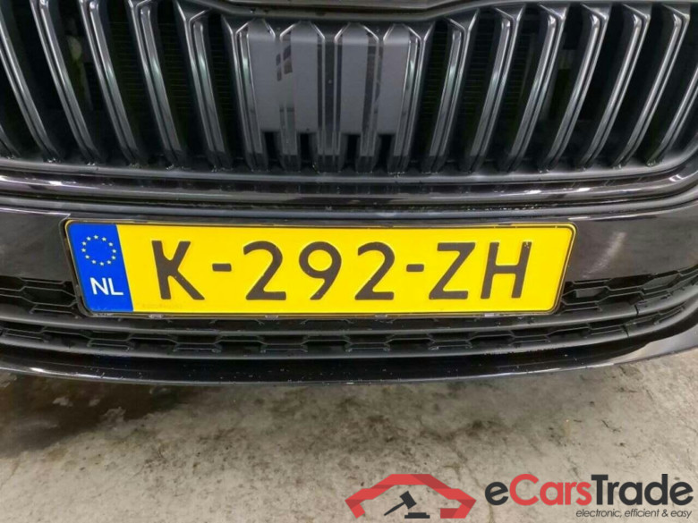 SKODA Octavia Combi 1.0 e-TSI Sport Bns #4