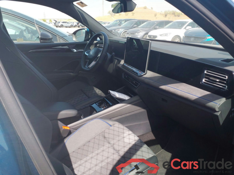 VOLKSWAGEN Tiguan 2.0 TDI 110 kW (150 CV) DSG  R-Line(çWinterpack) #3
