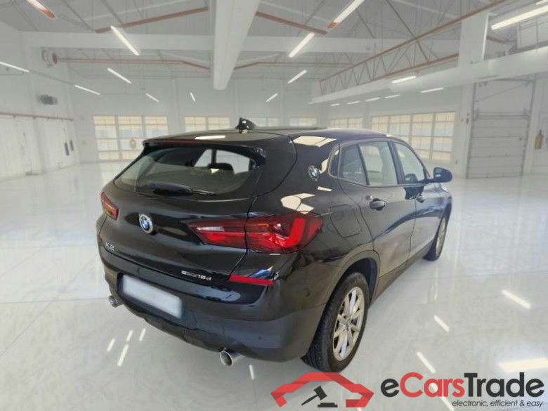 BMW X2 / 2017 / 5P / SUV SDRIVE 18D BUSINESS X #2