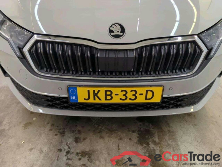 SKODA Octavia Combi 1.5 TSI MHEV Bns.Ed. #4