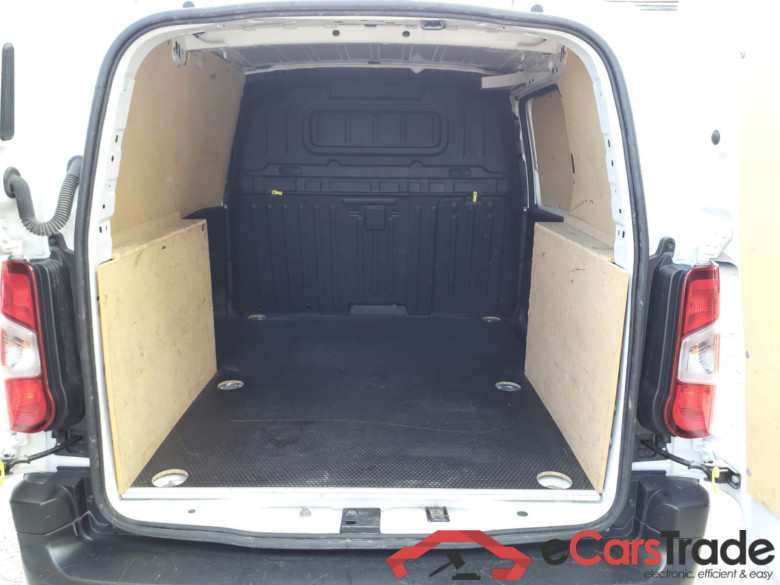 CITROËN Berlingo  CITROËN Berlingo  VAN M 950 HDI 100 BVM6 + PACK CHANTIER + CABINE EXTENSO +ECRAN 8 POUCES + CAMERA RECUL #2