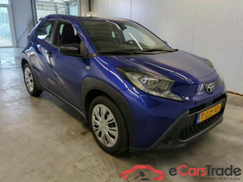 TOYOTA Aygo X 1.0 VVT-i MT Play #5