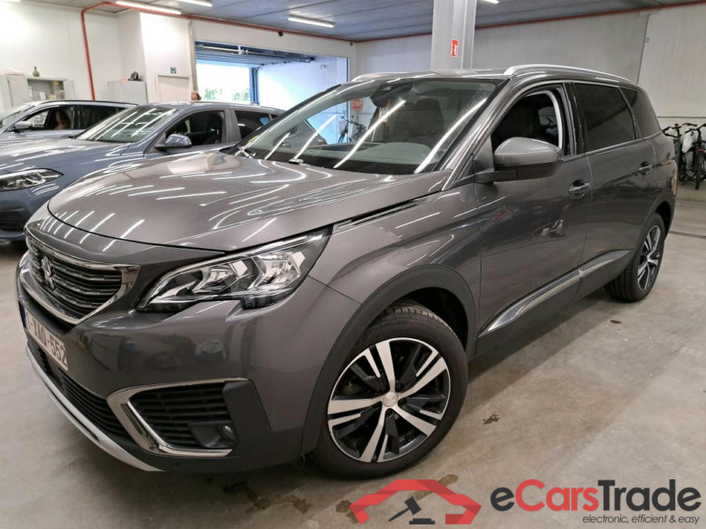 PEUGEOT - PEU 5008 BlueHDi 130PK Allure