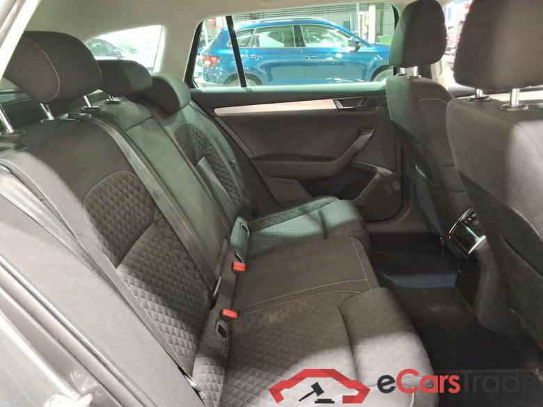 SKODA Superb 1.4 TSI PHEV 160KW DSG6 CLEVER #5