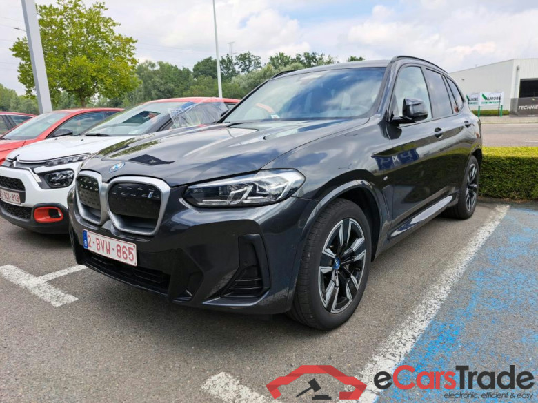 BMW IX3 80KWH AUTO