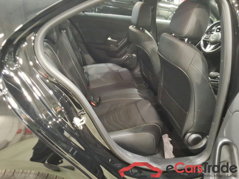 MERCEDES-BENZ A-CLASS LIMOUSINE 1.3 A 250 E BUSINESS SOLUTION DCT #5