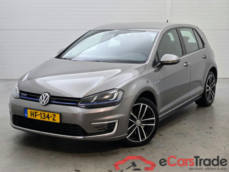 VOLKSWAGEN GOLF 1.4 TSI GTE #1