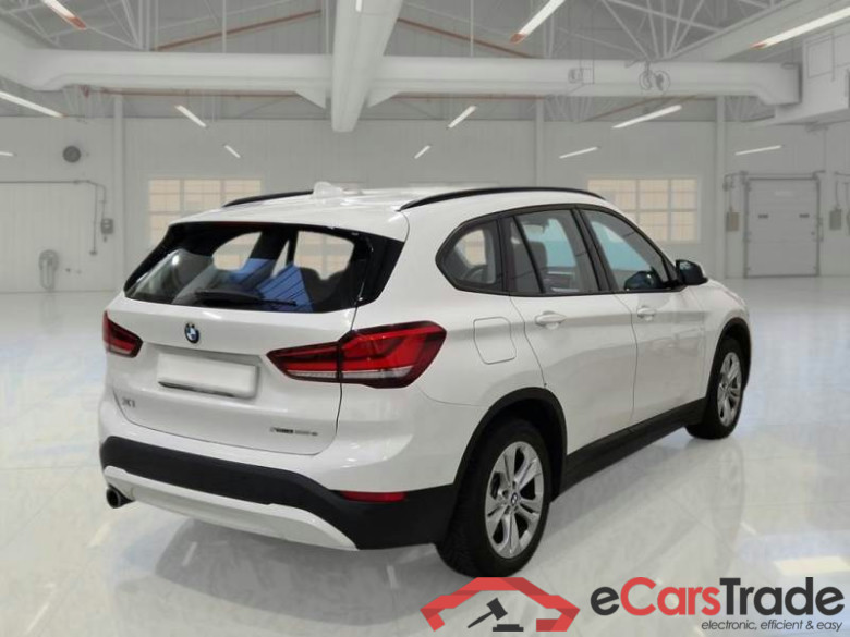 BMW X1 / 2019 / 5P / SUV XDRIVE 25E BUSINESS ADVANTAGE AUTOMATICO #2