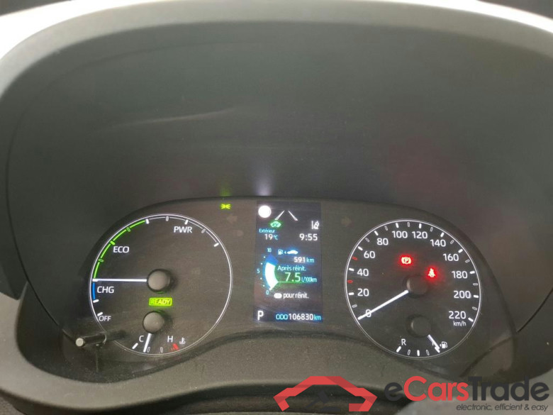 TOYOTA Yaris Hybride / 2019 / 5P / Berline Hybride 116h France Business Stage Acad #6