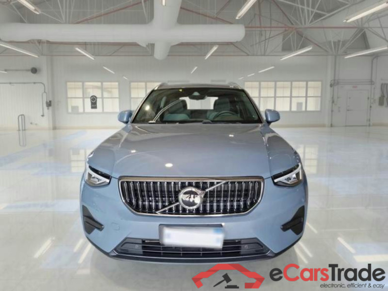 VOLVO XC40 / 2021 / 5P / SUV T4 Recharge Plug-in auto Core #6