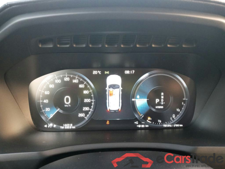 VOLVO XC90 / 2019 / 5P / todoterreno 2.0 T8 AWD Recharge R-Design Auto #4