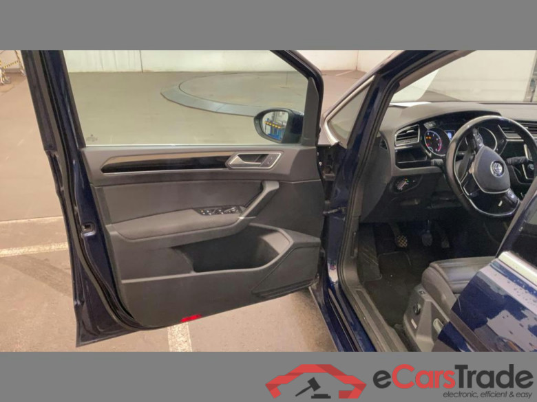 VOLKSWAGEN Touran 1.4 TSI Highline #6