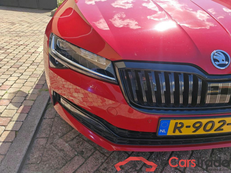 SKODA Superb Combi 110 kW #4