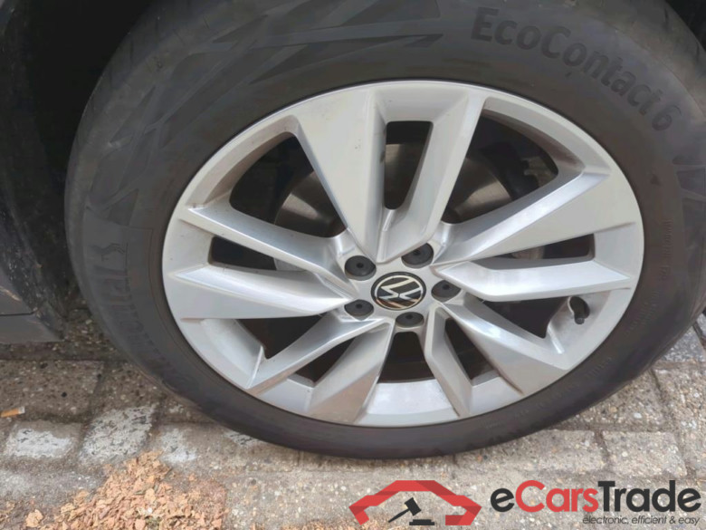 VOLKSWAGEN T-Cross 70 kW #6