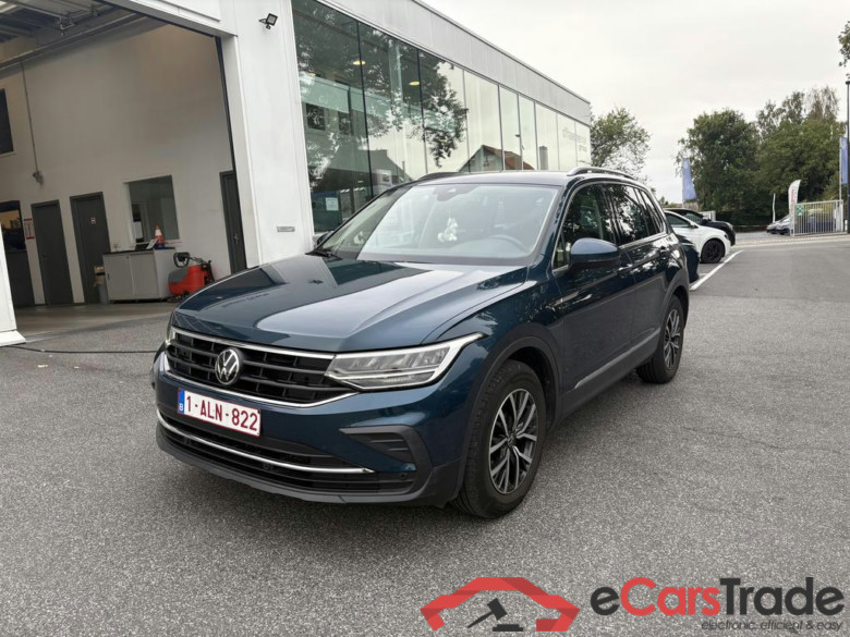 VOLKSWAGEN Tiguan Tiguan Life Business 1.5 TSI 110 kW (150 ch) 7 vitesses DSG