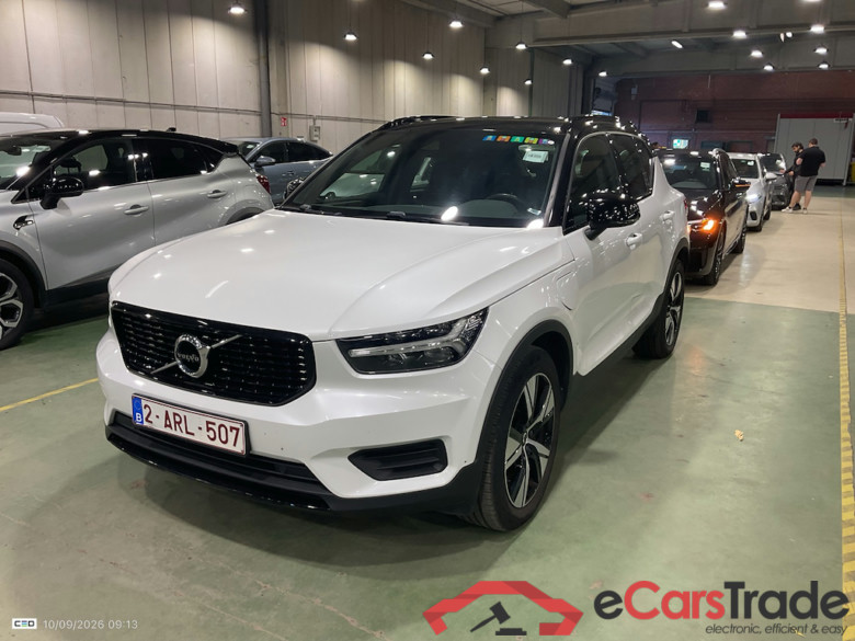 VOLVO XC40 1.5 T4 RECHARGE GEARTRONIC R-DESIGN