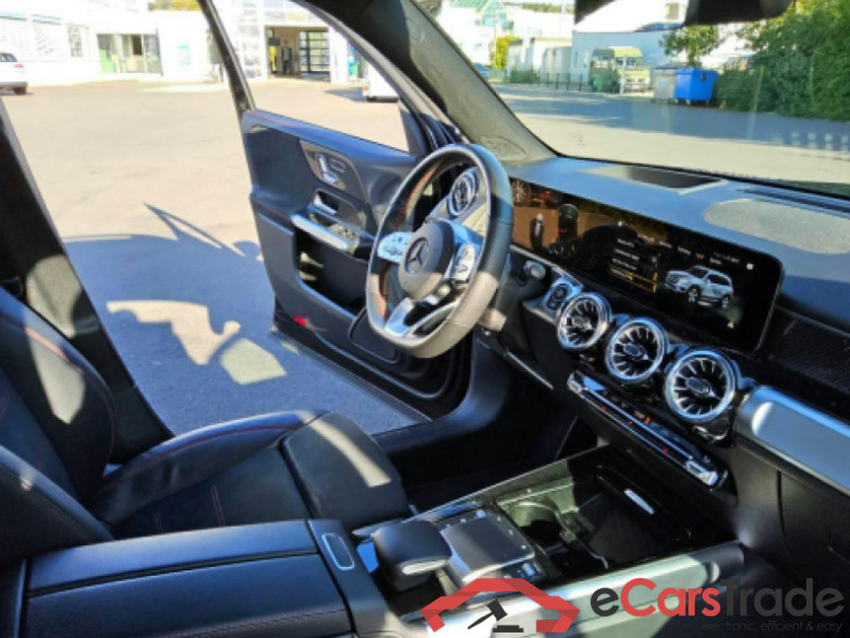 Mercedes-Benz GLB  #3