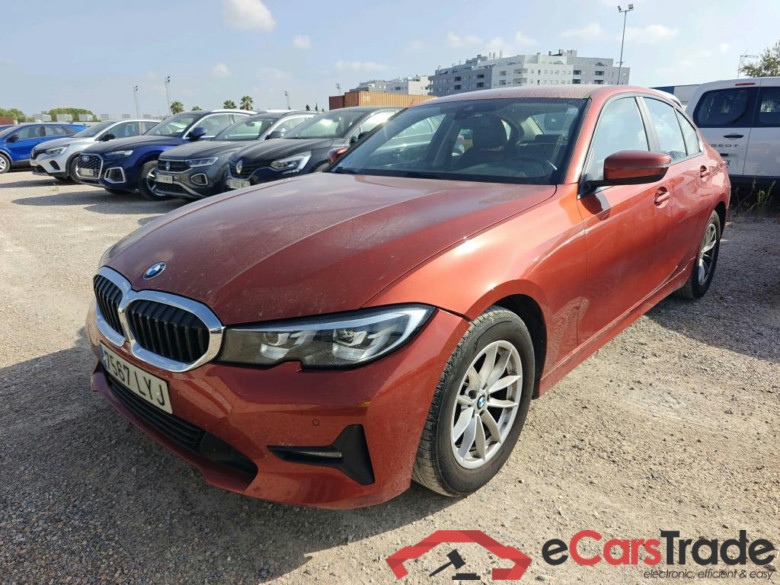 BMW Serie 3 / 2018 / 4P / sedán 318d Auto.