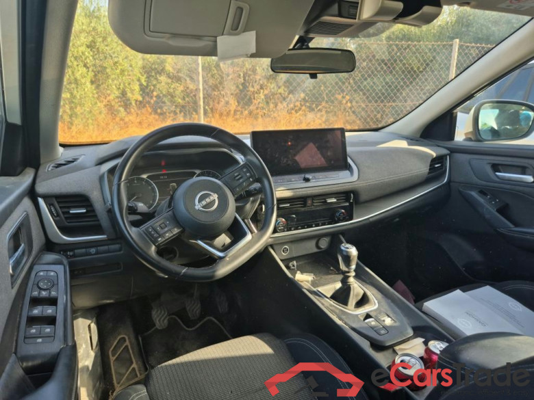 NISSAN QASHQAI / 2024 / 5P / todoterreno DIG-T 103kW (140CV) mHEV 4x2 Acenta #3