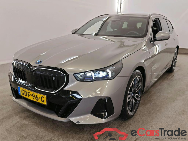 BMW i5 Touring eDrive40 M Sport Edition 5d #1