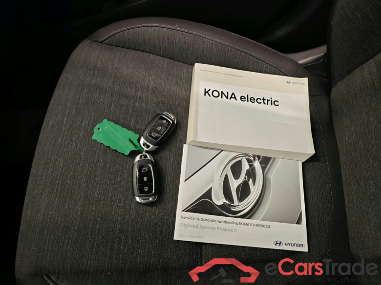 Hyundai KONA Comfort Electric 64 kWh 5d #4