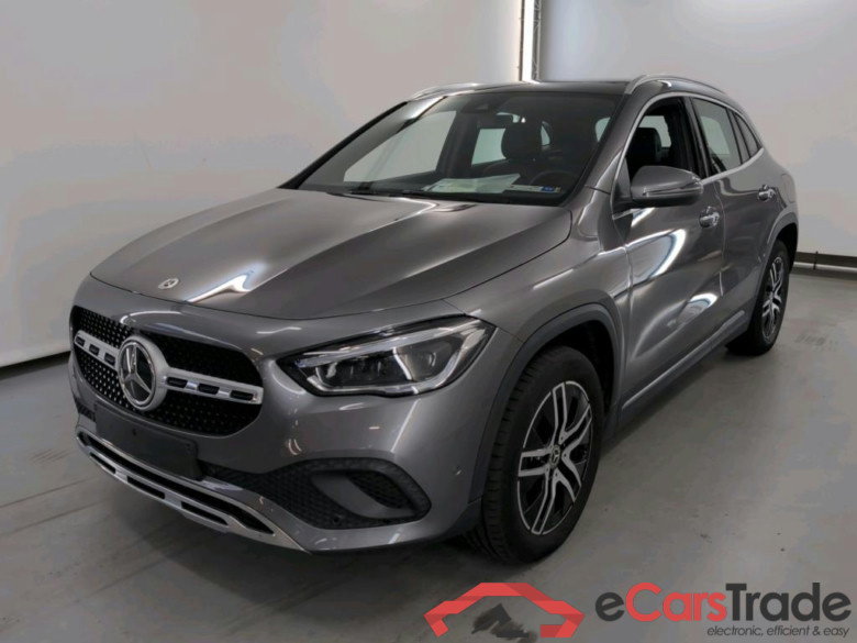 MERCEDES-BENZ GLA 1.3 GLA 250 E DCT BUSINESS SOLUTION