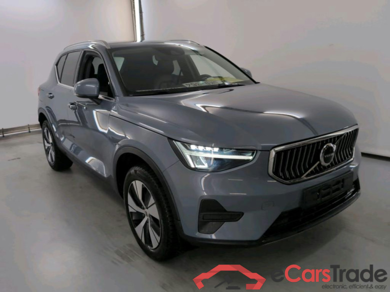 VOLVO XC40 1.5 T4 PHEV CORE DCT #2