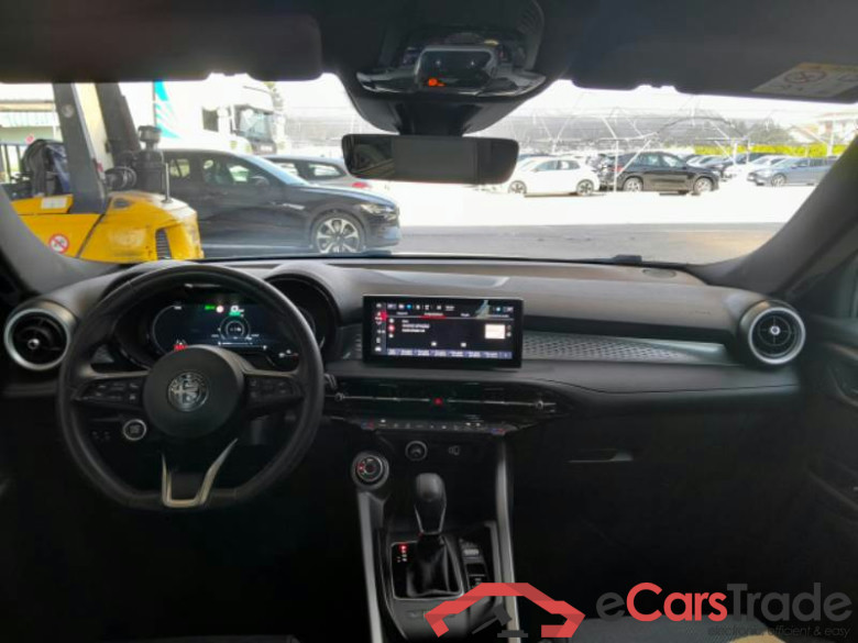 ALFA ROMEO TONALE / 2022 / 5P / SUV 1.5 130CV HYBRID TCT7 SPRINT #3