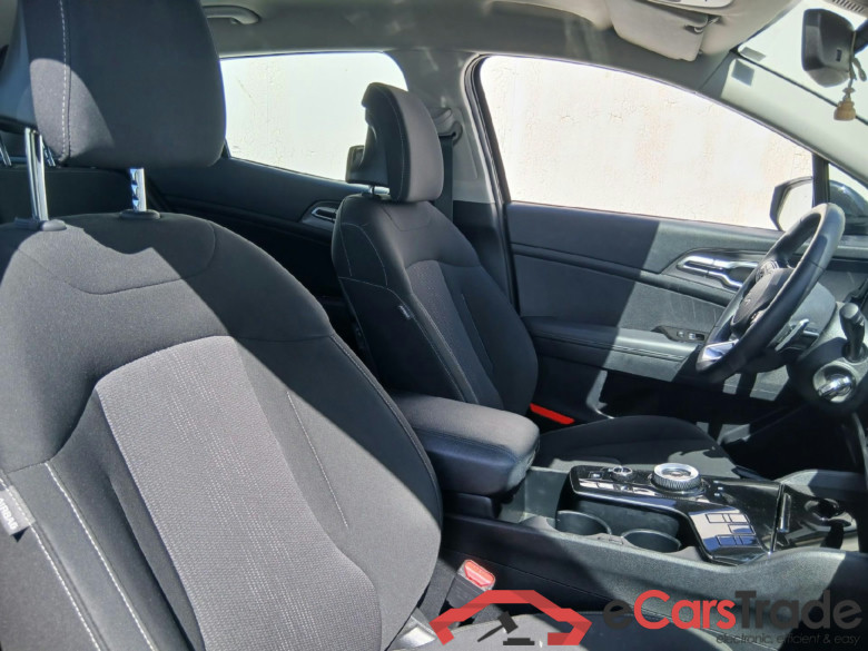 KIA Sportage / 2022 / 5P / todoterreno 1.6 T-GDi PHEV 198kW (265CV) Drive 4X4 #6