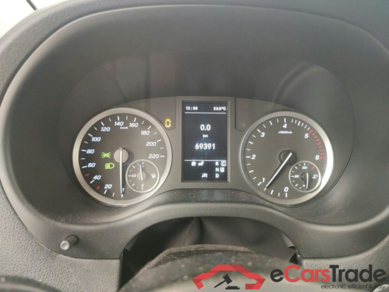 Mercedes-Benz Vito 114 CDI Pro L3 9G-Tronic 4d #6