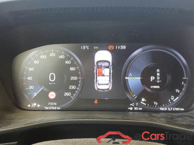 VOLVO XC40 / 2021 / 5P / SUV T4 RECHARGE PLUG-IN HYBRID AUTOMATICO CORE #4
