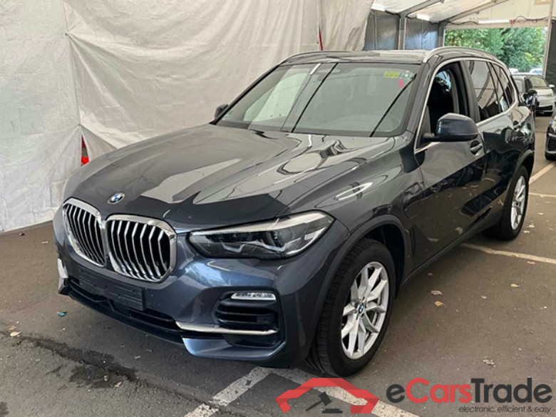 BMW X5 xDrive45e 5d 210kW #1