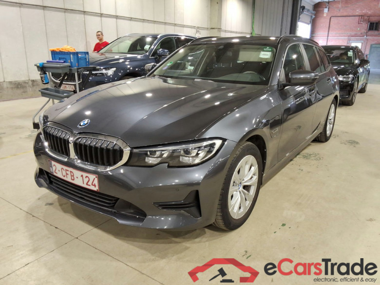 BMW 3 SERIES TOURING 2.0 320E TOURING #1