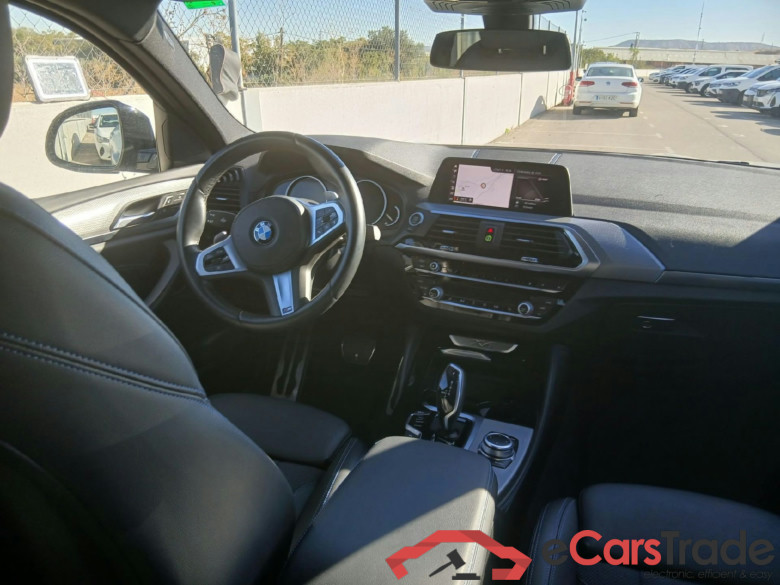 BMW X4 / 2018 / 5P / todoterreno xDrive20d #3