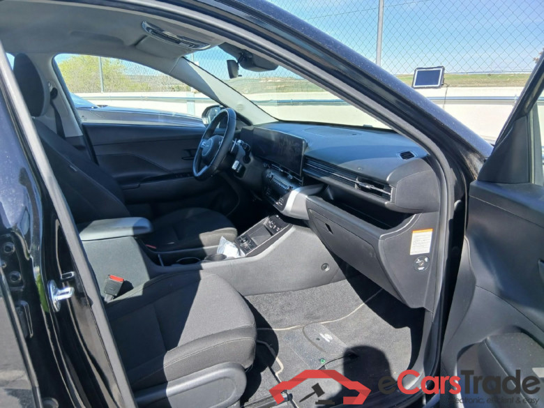 HYUNDAI Kona / 2023 / 5P / todoterreno 1.6 GDI HEV Maxx DCT #6