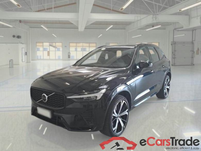 VOLVO XC60 / 2021 / 5P / SUV T6 PLUG-IN AWD AUTO PLUS DARK #1