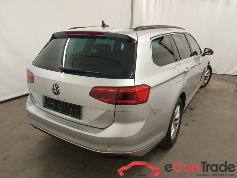 Volkswagen Passat Variant 2.0 TDI 90kW DSG Style Business 5d #2